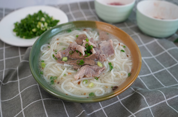 合作原味汤粉王培训